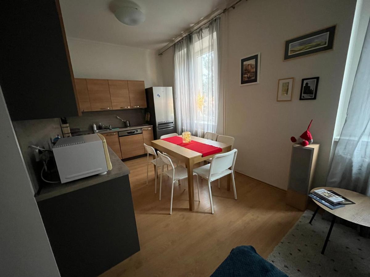 Apartman Raisova 1180 Karlsbad Exterior foto