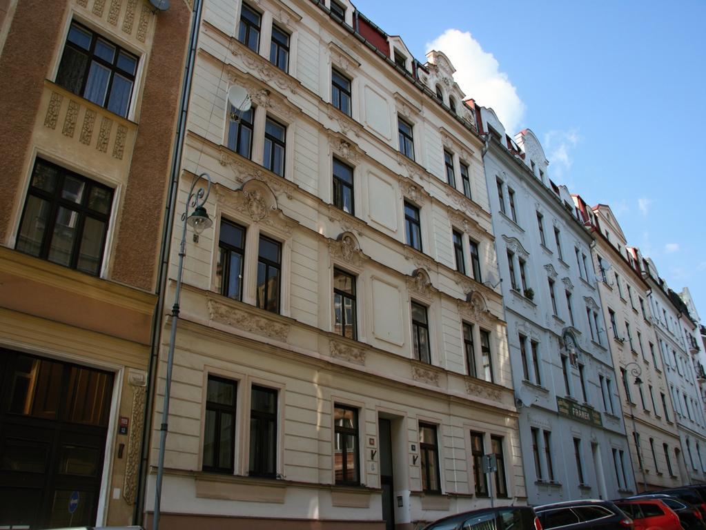 Apartman Raisova 1180 Karlsbad Exterior foto